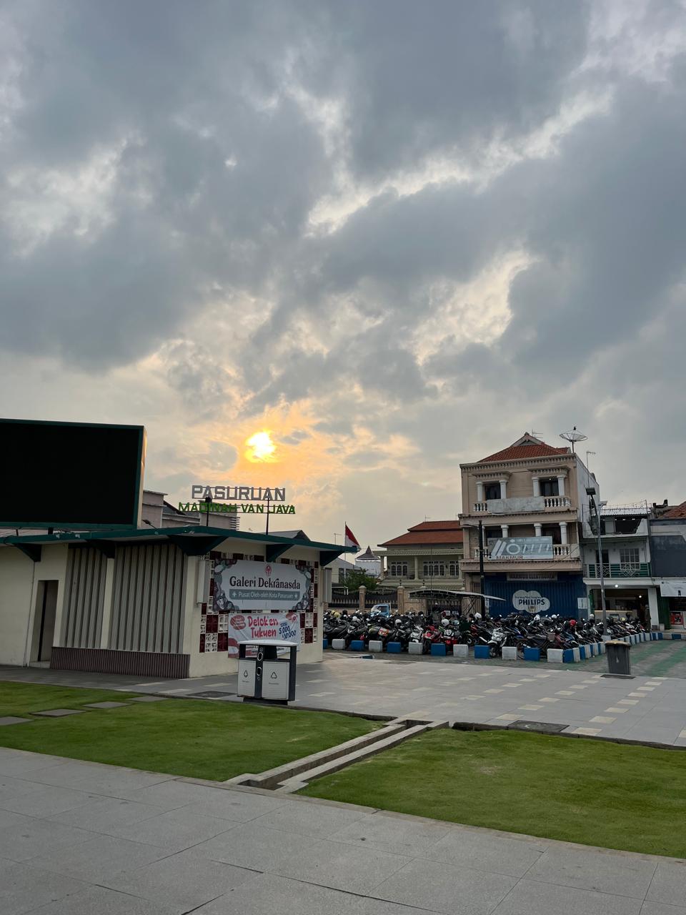 Dokumentasi perjalanan Depoizon frame 08